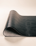 Ground Pad — Leather — 800 × 400 mm reversible leather desk pad. Two faces, two colours.